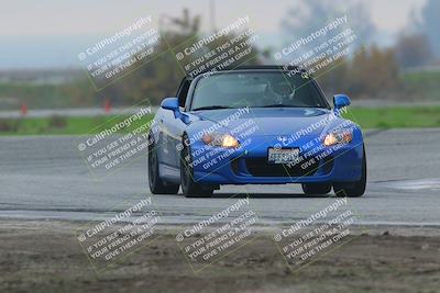 media/Dec-13-2025-OnGrid (Sat) [[98be3c0626]]/Group 2 Yellow/Sunset S4/